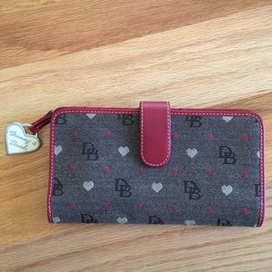 Dooney & Bourke Wallet👛